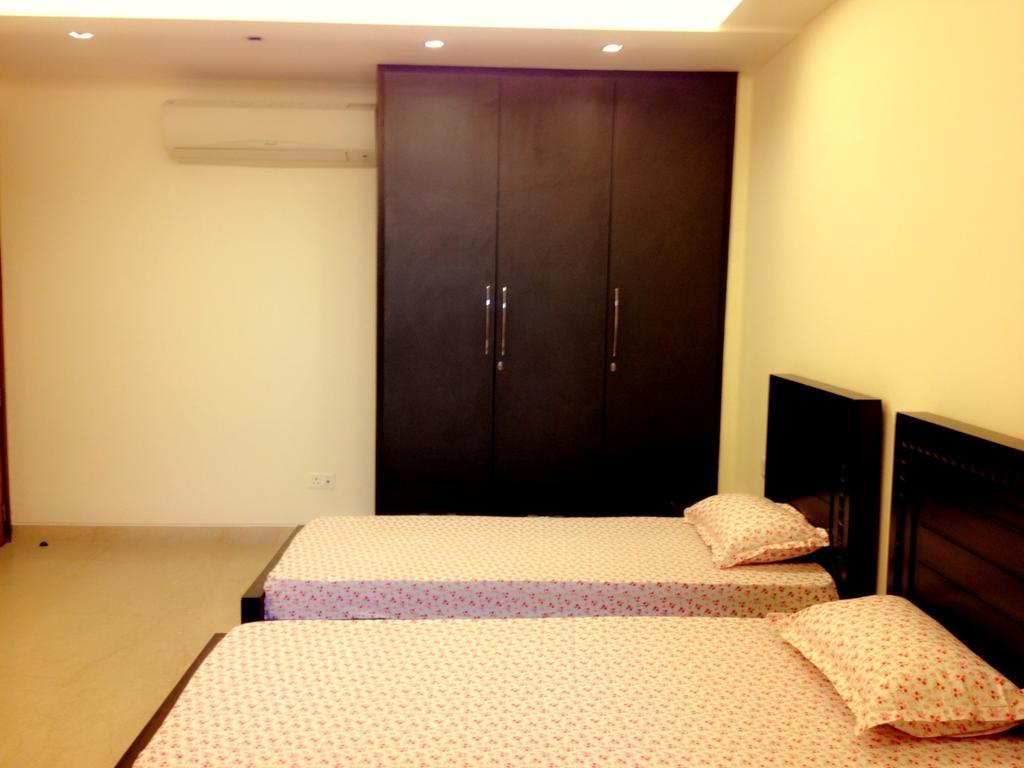 Woodpecker Service Apartments - Green Park Nowe Delhi Zewnętrze zdjęcie
