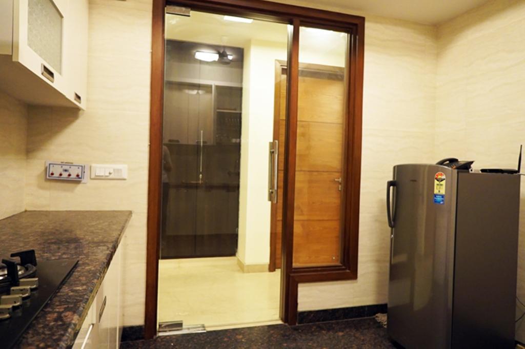 Woodpecker Service Apartments - Green Park Nowe Delhi Zewnętrze zdjęcie